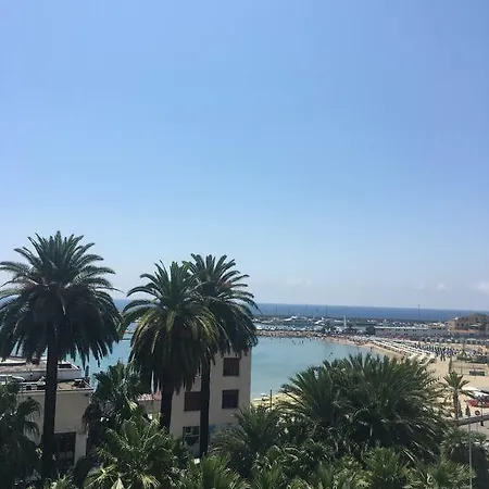 Διαμέρισμα Alloggio Piazza Colombo